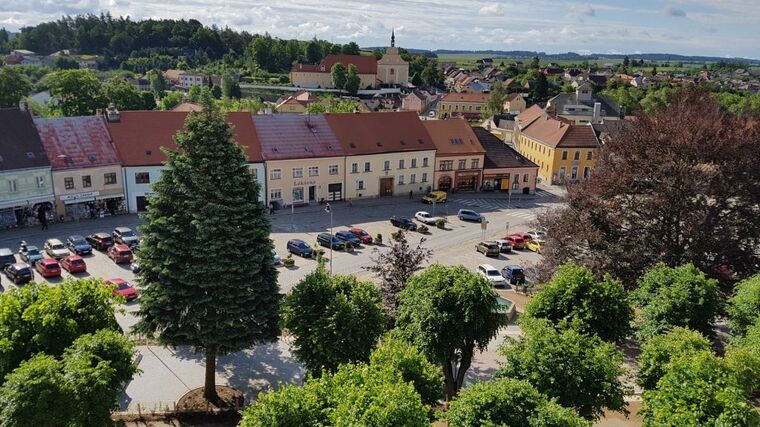 Sedláci na Jindřichohradecku budou protestovat proti kandidatuře obžalované Nagyové do Senátu