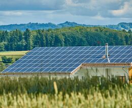 Soláry bude snazší postavit. Od elektráren pro bytovku je Česko ale daleko