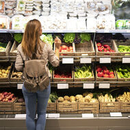 Plán na levné potraviny chce vláda splnit i díky dotacím pro velké výrobce