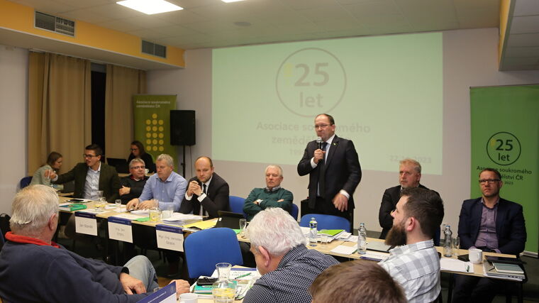 Rada ASZ ČR: Základem zemědělství jsou sedláci, ne holdingy 