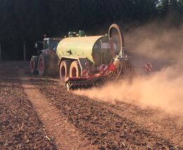 Povinná elektronická evidence hnojení je dalším nesmyslem ničícím motivaci sedláků