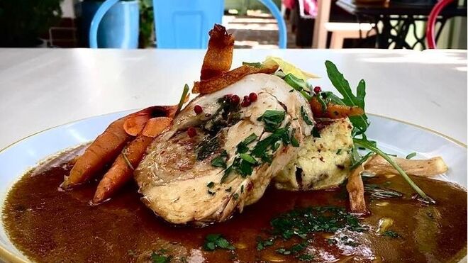 Restaurace a statek U Roubené studny