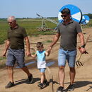 Pěstuje brambory v kraji vinařů. Láká na ně první borůvkovou plantáží