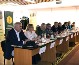 Obavy o další vývoj v zemědělství za současné vlády nebrání sedlákům v diskusi s partnery i oponenty