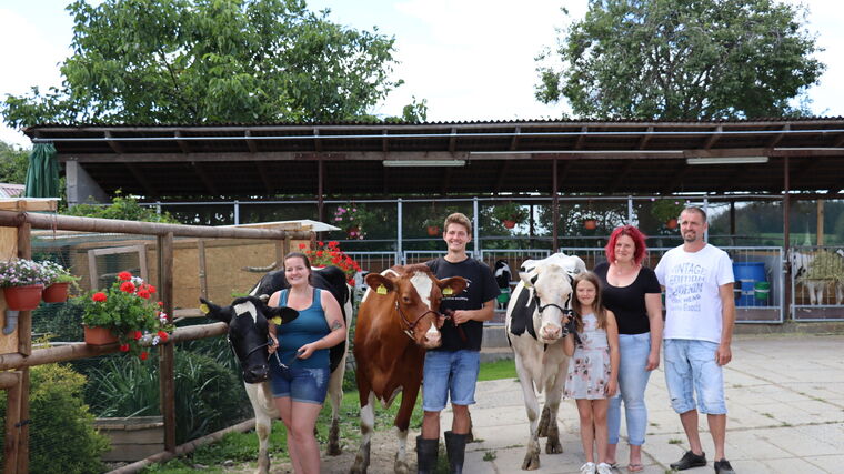 Společnou dovolenou na farmě roku neznají. Vstává se v půl páté