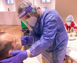 Kandidát na ministra Nekula měl pozitivní test, se Zemanem se nesetkal