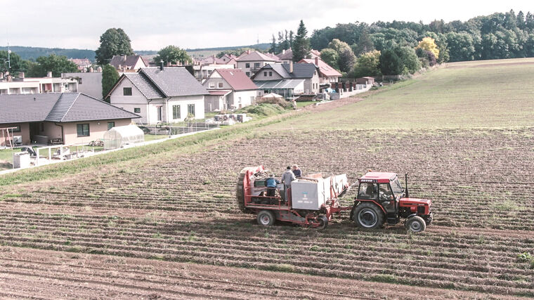 Sedláci z ASZ ČR nedemonstrují, ale v praxi předvádějí udržitelné a produkční hospodaření